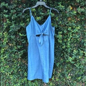 NWOT SOPRANO CHAMBRAY DRESS